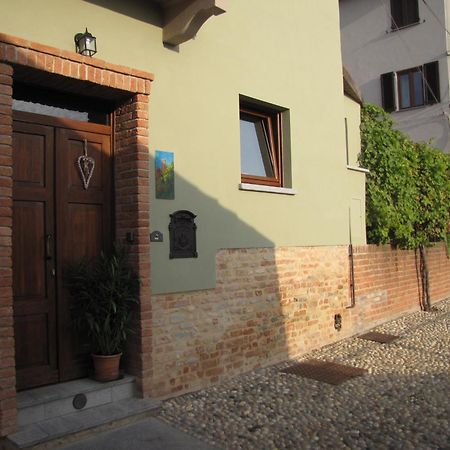 Alla Torre - Nel Cuore Del Borgo Storico Castagnole delle Lanze Exterior foto