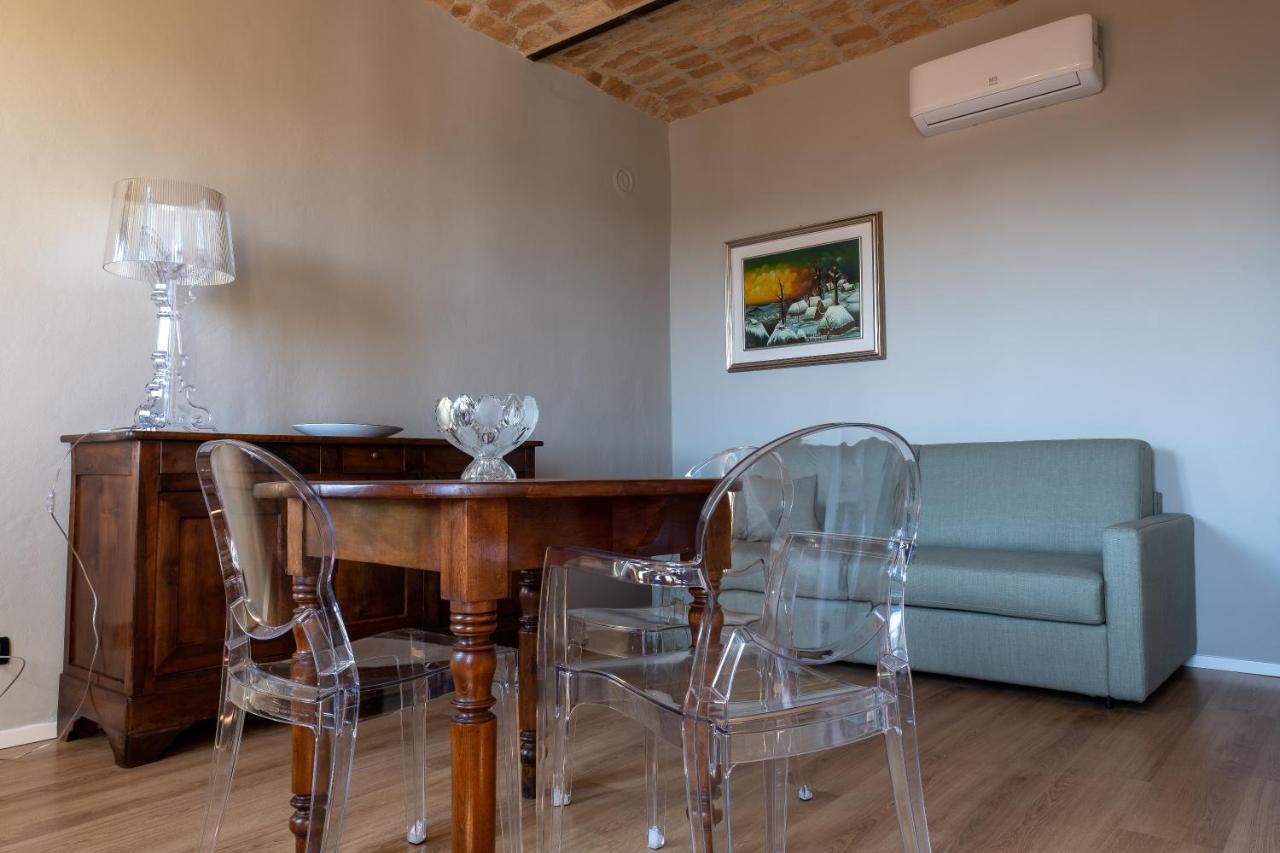 Alla Torre - Nel Cuore Del Borgo Storico Castagnole delle Lanze Exterior foto